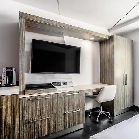 The Moment Hotel Los Angeles Exterior photo