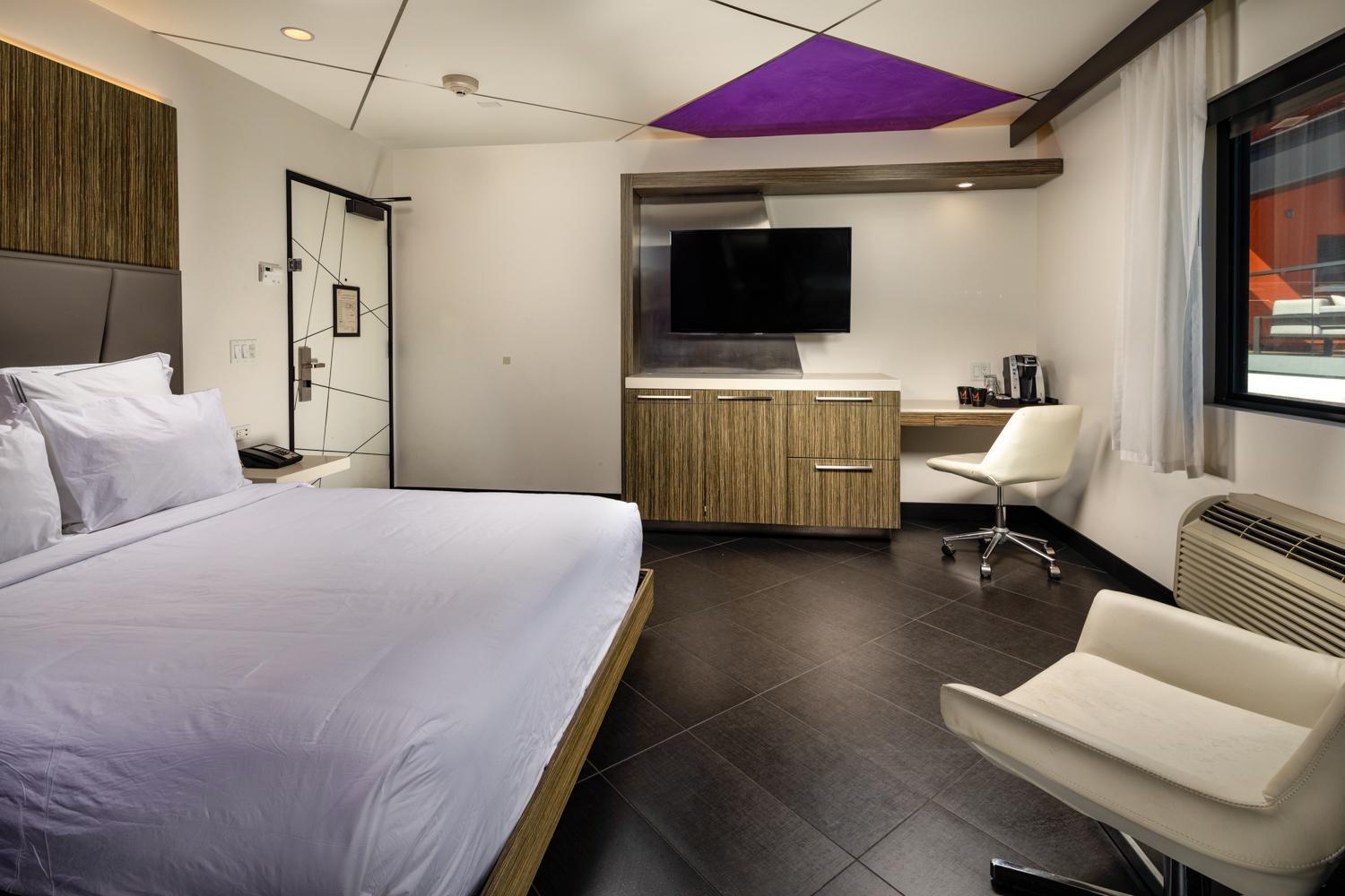Hotel The Moment 3*