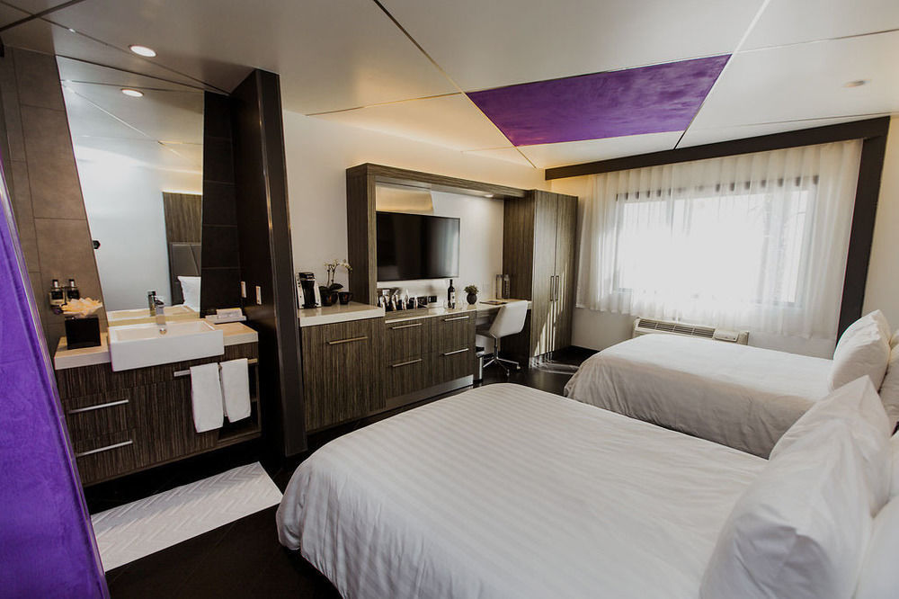 Hotel The Moment 3*
